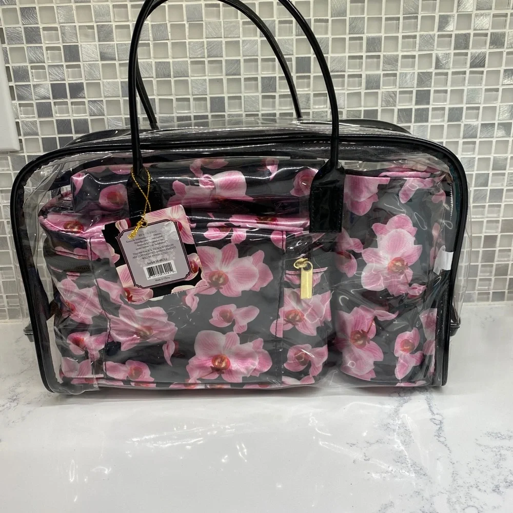 Sedafrance NWT 4 Piece Travel set